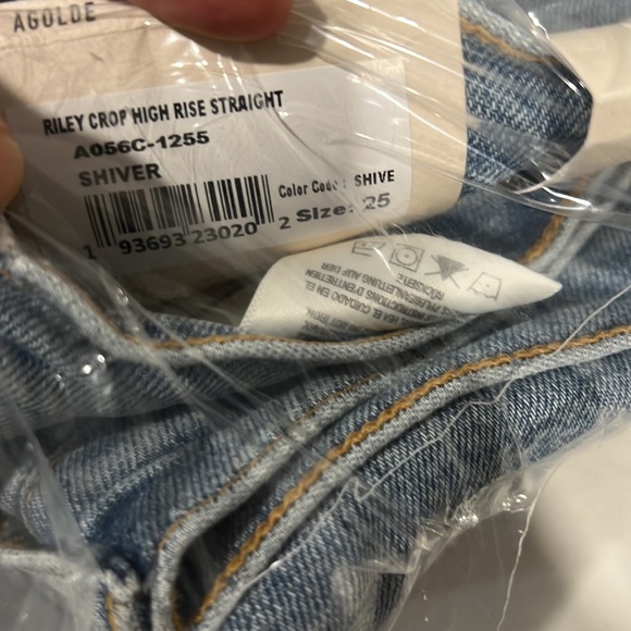 AGOLDE Riley Straight Jeans - Picture 4 of 11